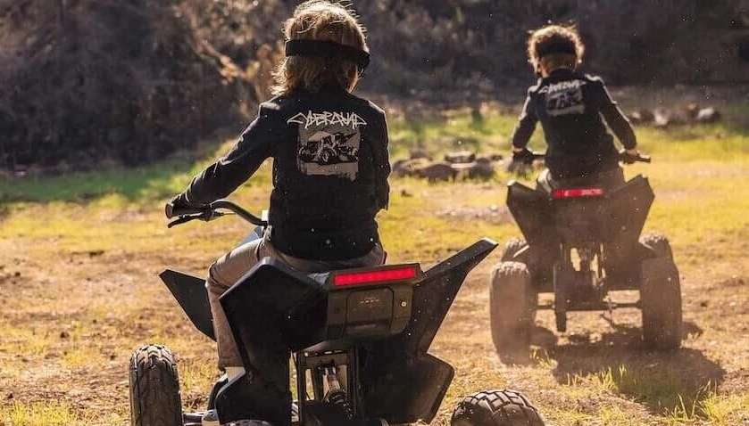 Tesla выпустила детский квадроцикл Cyberquad: как он выглядит и сколько стоит