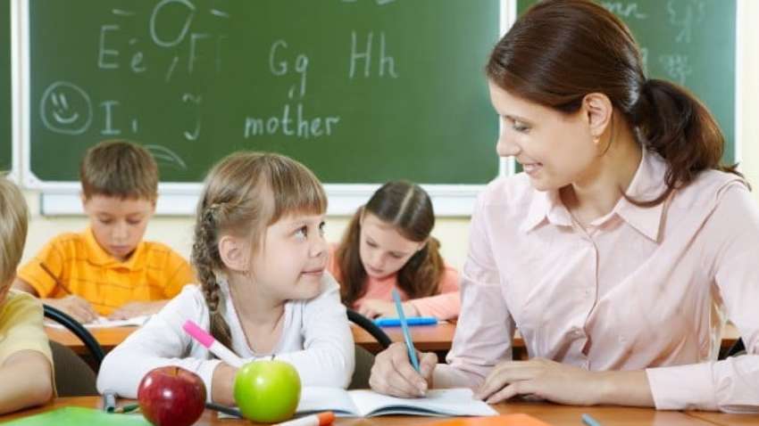 Почему тысячи молодых учителей придут в школы в этом году