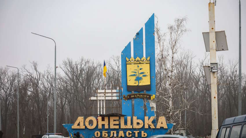 Из Донецкой области принудительно эвакуируют детей: Минреинтеграции говорит о 4 населенных пунктах Из Донецкой области принудительно эвакуируют детей: Минреинтеграции говорит о 4 населенных пунктах