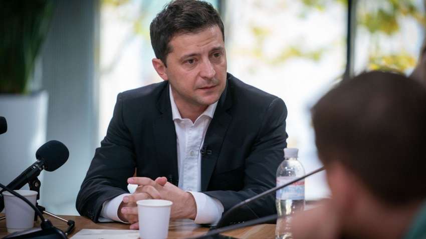 Зеленский рассказал о шантаже "слуг" в Раде