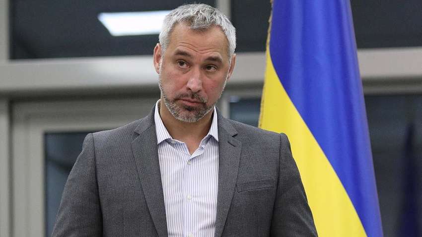 "Рябошапка втратив довіру?": "слуги народу" ініціювали вотум генпрокурору