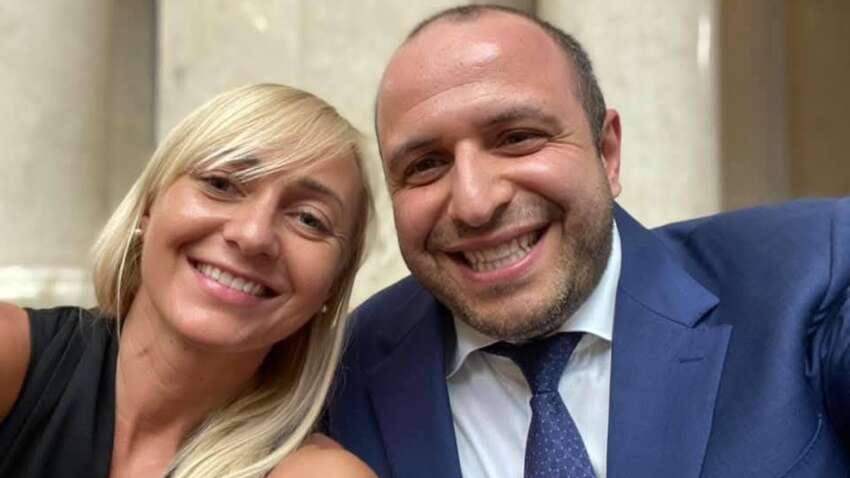 Кого Безуглая безумно требует в отставку 