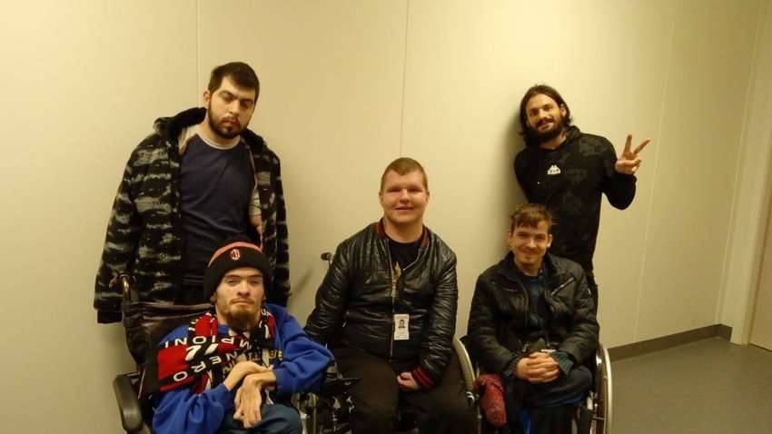 После издевательств оккупантов жители Каховского гериатрического пансионата нуждаются в вашей помощи