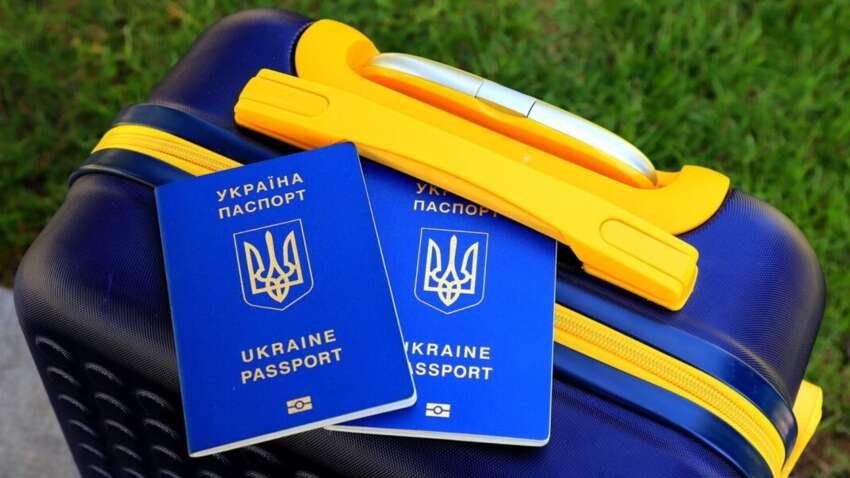 Нові правила в’їзду в ЄС з 12 жовтня: що потрібно знати українцям перед поїздкою Нові правила в’їзду в ЄС з 12 жовтня: що потрібно знати українцям перед поїздкою