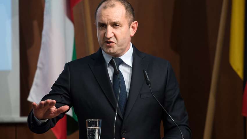 Президент країни НАТО звинуватив Україну в затягуванні війни