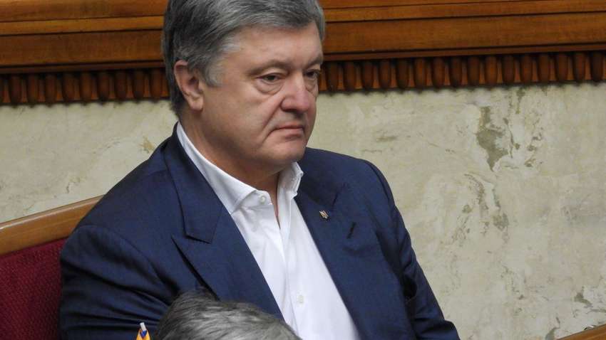 В России посмеялись над предостережениями Порошенко Зеленскому