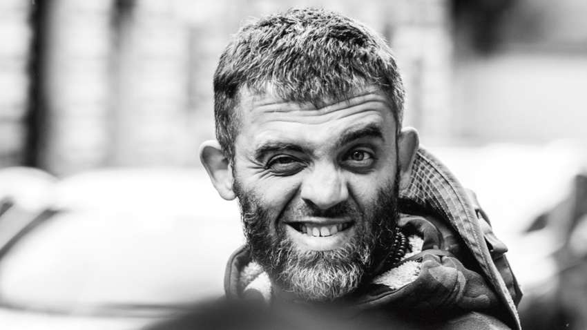 Популярний український співак вступив до ЗСУ