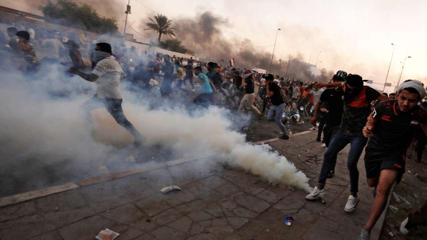 В Іраку силовики розганяли демонстрантів з кулями і сльозогінним газом: є жертви