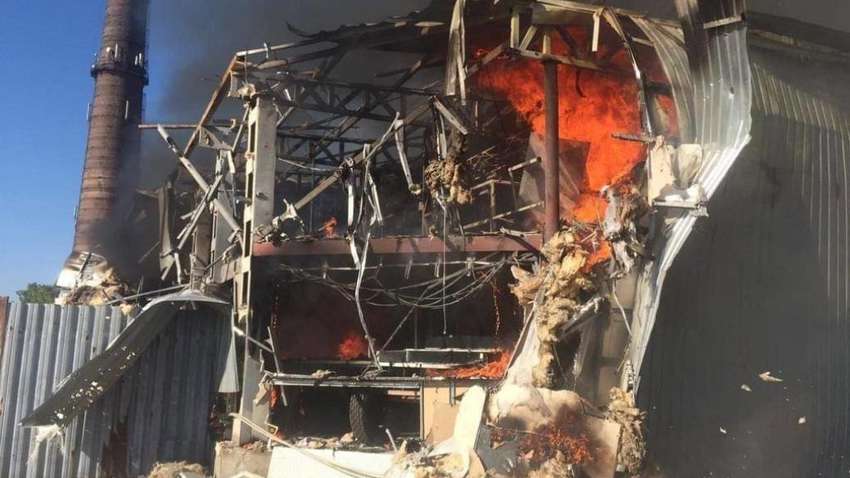 В оккупированной Горловке загорелся клуб, где проходило важное совещание: подробности (ФОТО) 