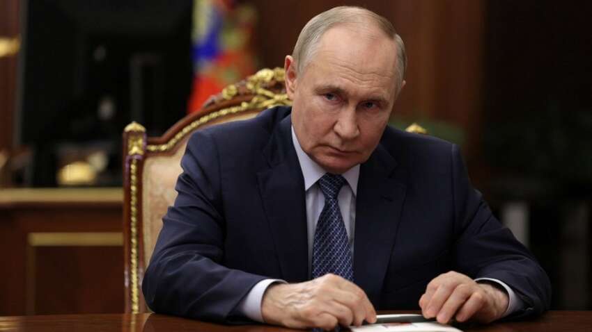 Путін не на жарт боїться: розкрито шокуючий задум Кремля із "зоною безпеки" Путін не на жарт боїться: розкрито шокуючий задум Кремля із "зоною безпеки"