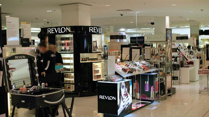 Суд заарештував корправа та продукцію парфумерної компанії Brocard