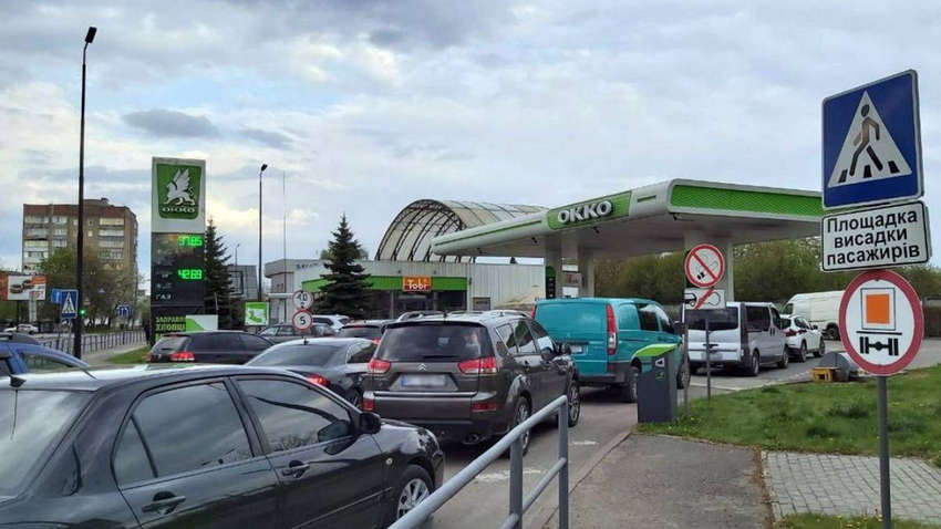 Горючего в Украине станет больше: в ОП рассказали, закончится ли дефицит на АЗС