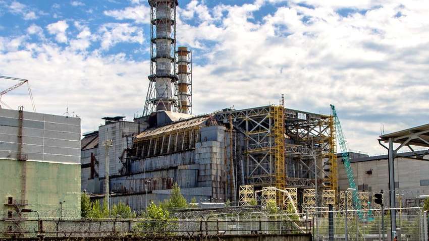 Зеленский почтил память погибших от Чернобыльской катастрофы