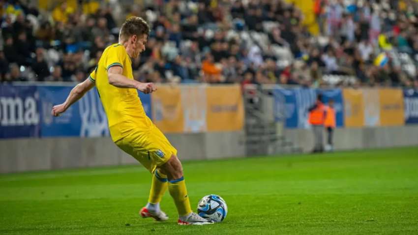 Сборная Украины шокировала англичан в футбольном матче