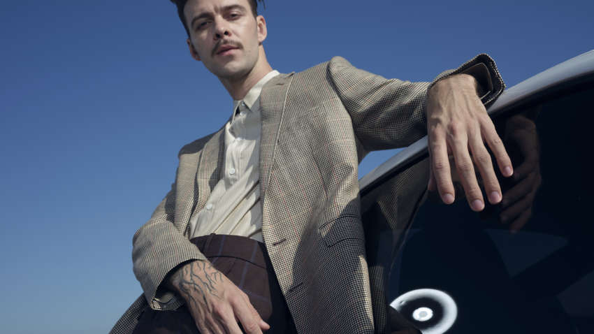 У дусі нічного міста: Макс Барських запускає власну лінію одягу 