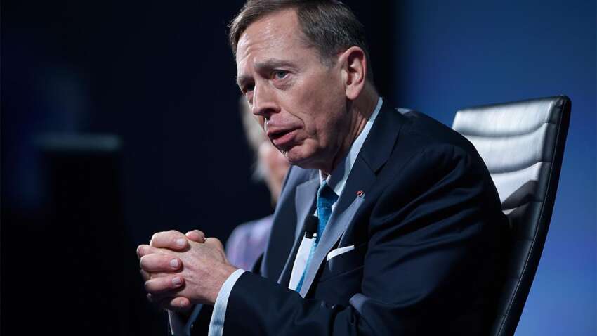 Ситуация кардинально изменилась: эксдиректор ЦРУ рассказал, кто теперь имеет преимущество в войне Ситуация кардинально изменилась: эксдиректор ЦРУ рассказал, кто теперь имеет преимущество в войне