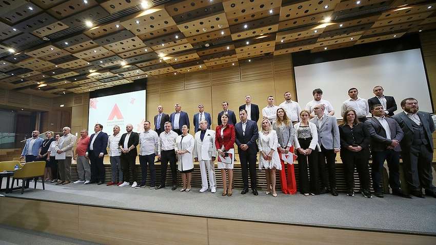 У КВЦ «Парковий» відбувся перший з’їзд партії «Національна платформа»