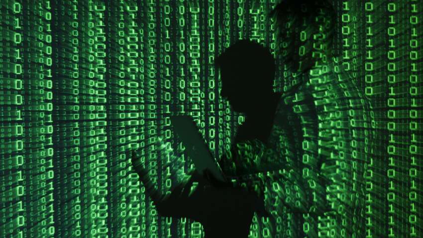 Канадський винахідник створив куртку з QR-кодами 