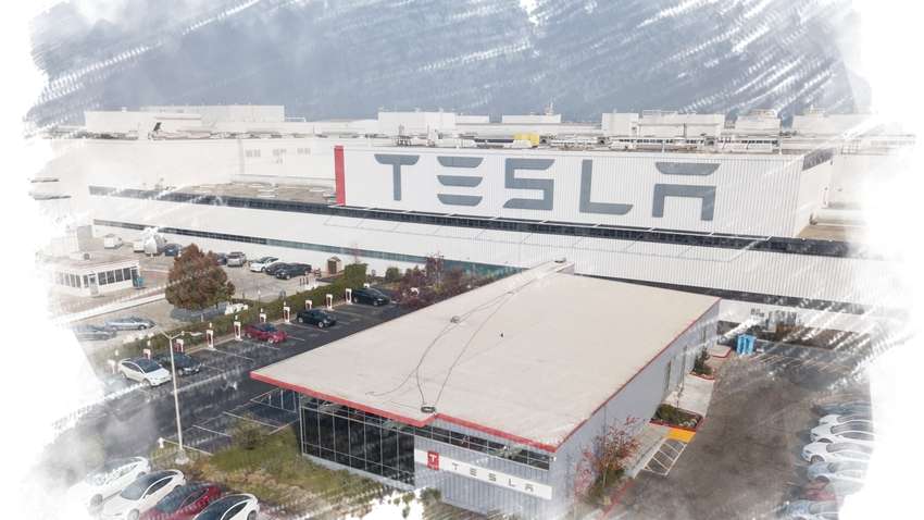 Ілон Маск розповів про новий завод Tesla