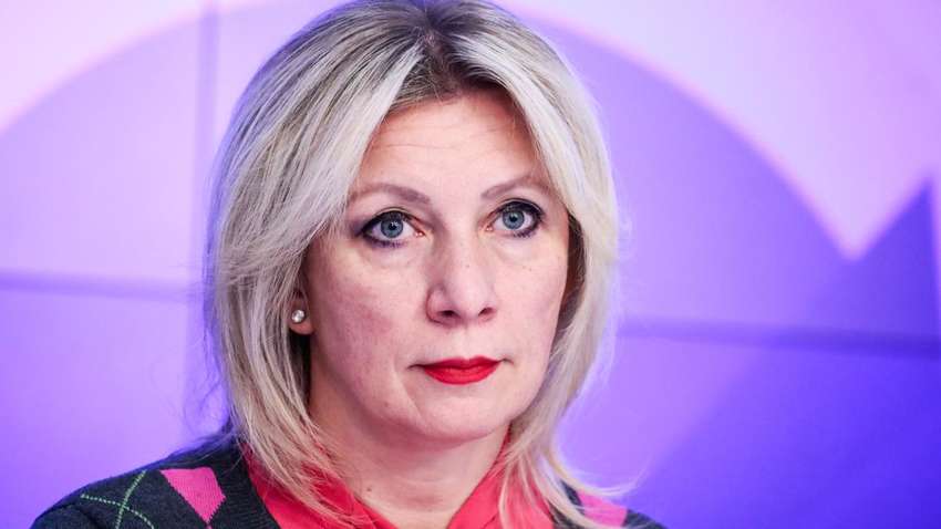 Зеленский вывел Захарову из себя: она в истерическом припадке набросилась с обвинениями Зеленский вывел Захарову из себя: она в истерическом припадке набросилась с обвинениями