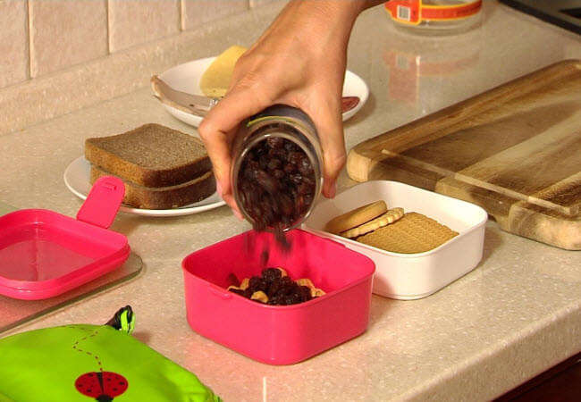 Использовать пищевые контейнеры опасно - сообщили врачи 