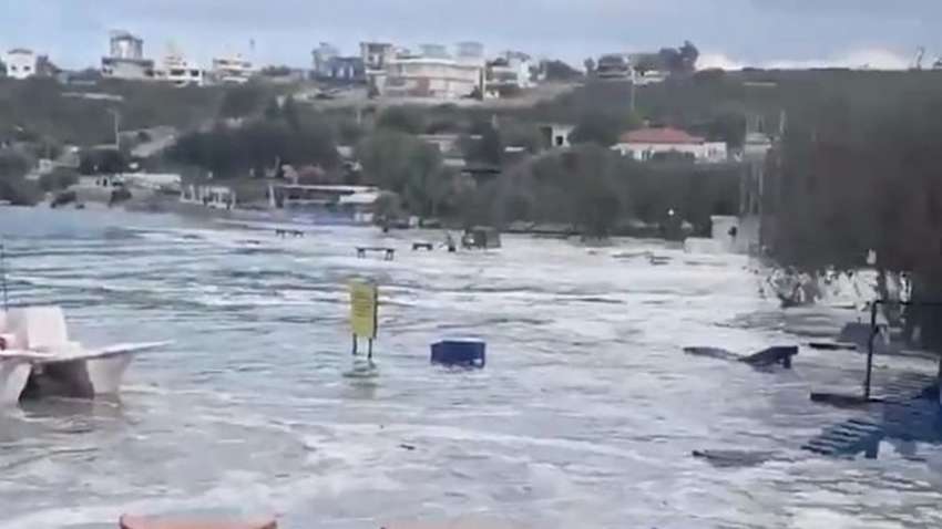 Слідом за недавнім землетрусом Туреччину накрило цунамі (Фото)