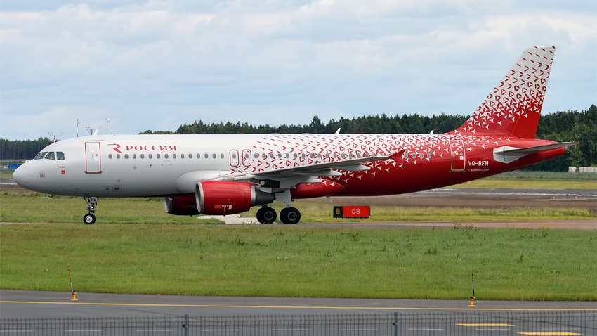 Херсонский суд арестовал 65 самолетов России