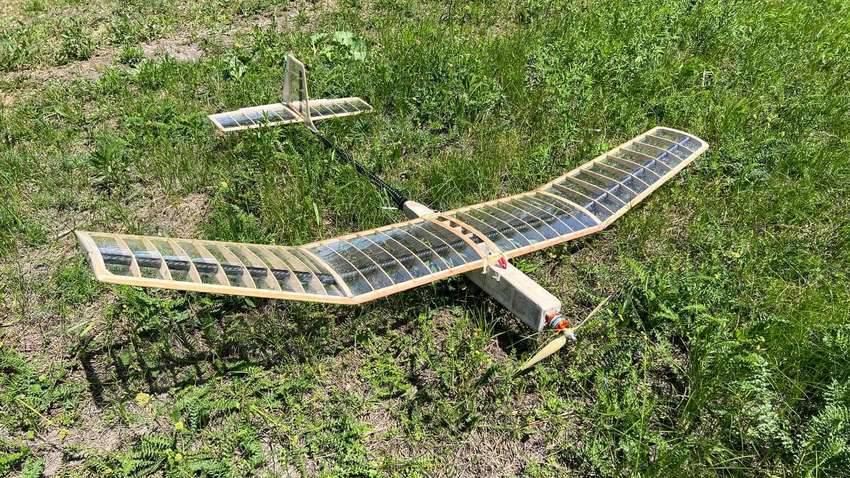 Тихий и легкий самолет-разведчик SpyGun будут производить серийно