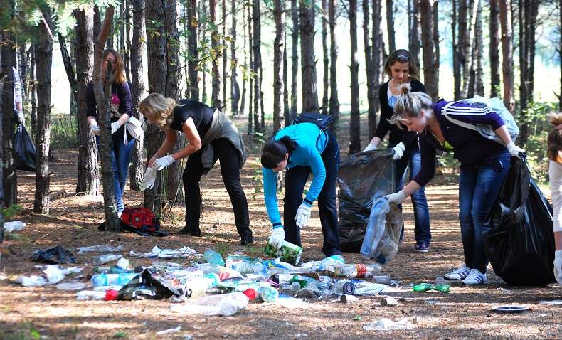 Убрав мусор – зарабатываешь реальные деньги: отличная идея, которую пора вводить в Украине