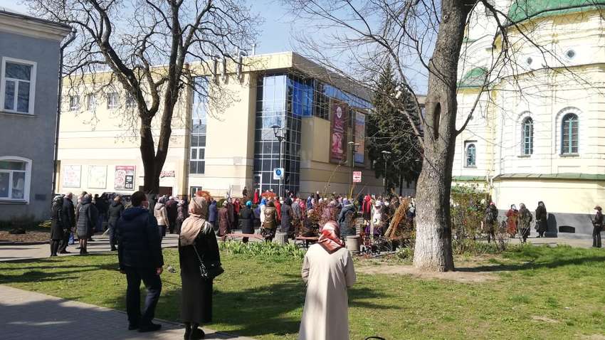 Полиция составила 3 админпротокола по факту нарушений карантина священниками