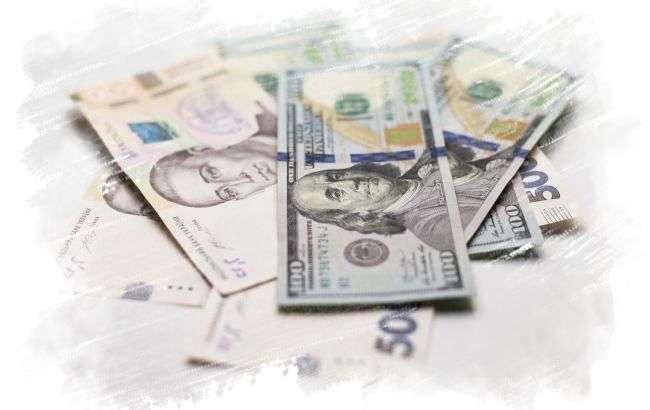 У Мінекономіки розповіли, скільки коштуватиме долар в Україні у 2021 році