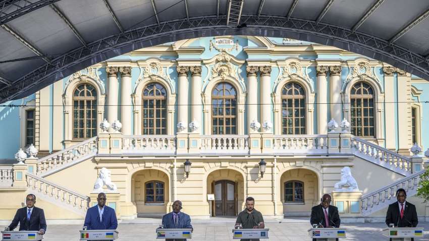 Чем оказался «мир по-африкански» – кто выиграл от визитов африканских лидеров в Украину и РФ