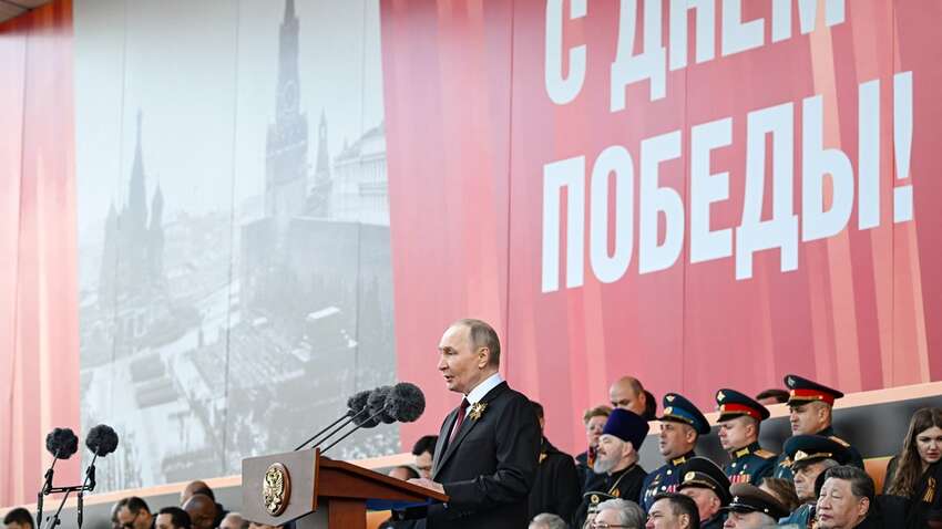 Похвастаться оказалось нечем: о чем Путин так и не решился сказать во время выступления на параде Похвастаться оказалось нечем: о чем Путин так и не решился сказать во время выступления на параде