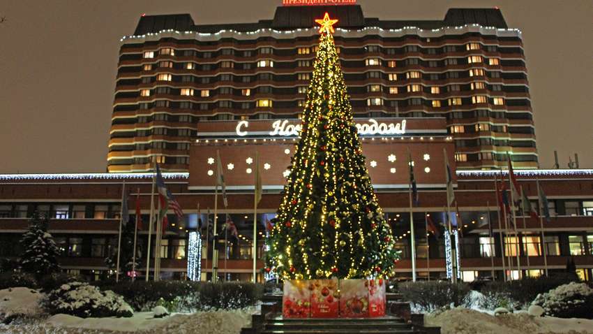 В московському готелі впав ліфт: є загиблі