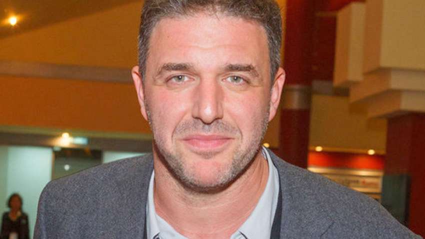 Российского актера, выступившего против войны в Украине, заменили виртуальной копией