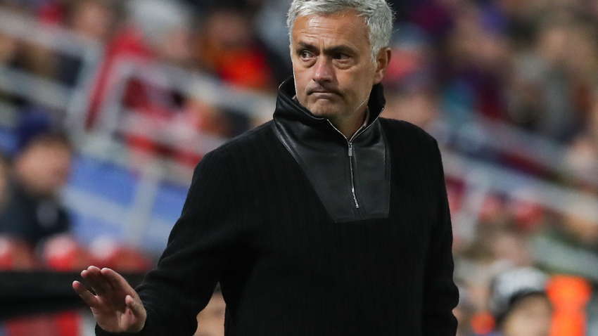 Соблюдайте дистанцию: звездные тренеры рассказали, как не заболеть коронавирусом 