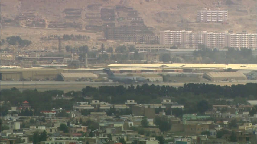 По Аеропорту Кабула було завдано ракетний удар