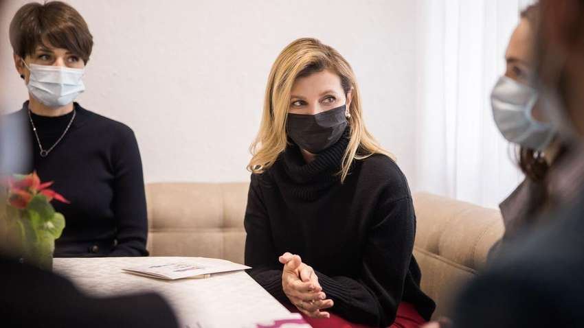 Первая леди побывала в центре для жертв насилия на Киевщине Первая леди побывала в центре для жертв насилия на Киевщине