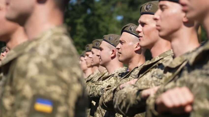 Київ змінює підхід до війни: кого тепер кидає на передову Київ змінює підхід до війни: кого тепер кидає на передову