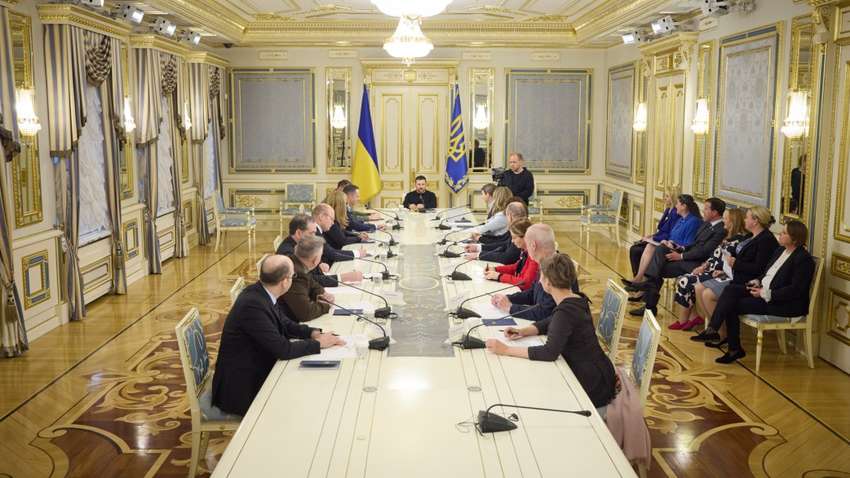 США выделяют очередной транш на поддержку бизнеса в Украине: поможет ли это предпринимателям