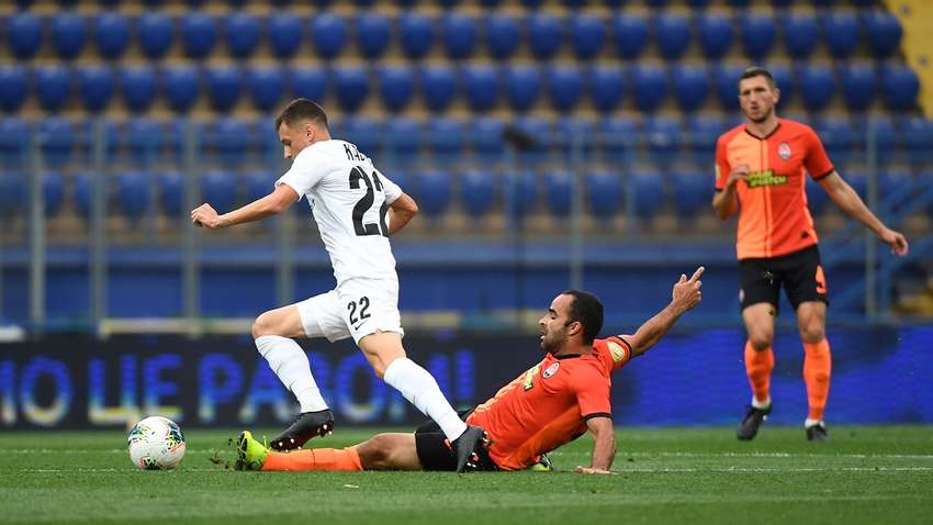 УПЛ. "Шахтар" у гольовий перестрілці здолав "Зорю"