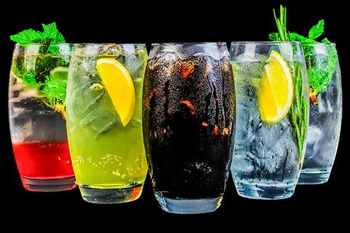 П'ять популярних напоїв, які краще виключити із раціону