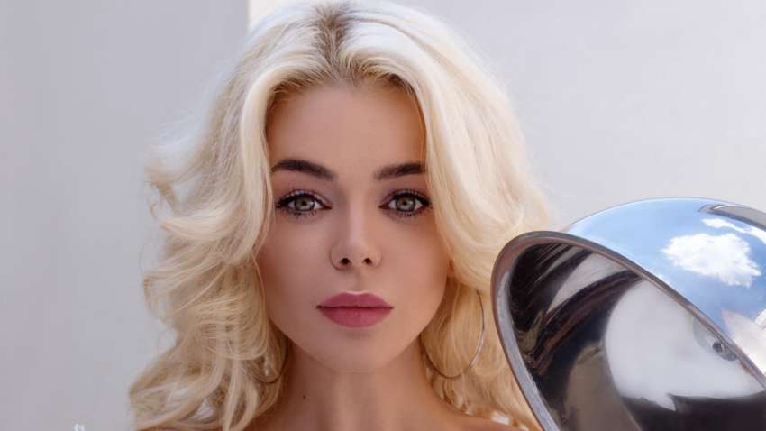 «Разбавлю ленту»: Алина Гросу поделилась пикантными снимками