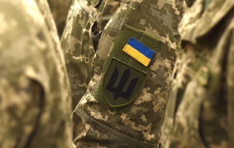 Командири тепер мають узгоджувати всі коментарі: які це матиме наслідки  