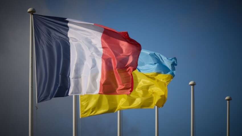 Франція хоче поставити Україні жорсткий ультиматум щодо купівлі зброї Франція хоче поставити Україні жорсткий ультиматум щодо купівлі зброї