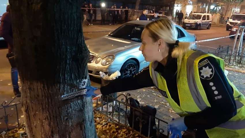 В сети появилось видео взрыва гранаты в центре Киева