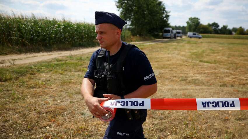 У Польщі виявили уламки непізнаного літаючого об'єкта У Польщі виявили уламки непізнаного літаючого об'єкта