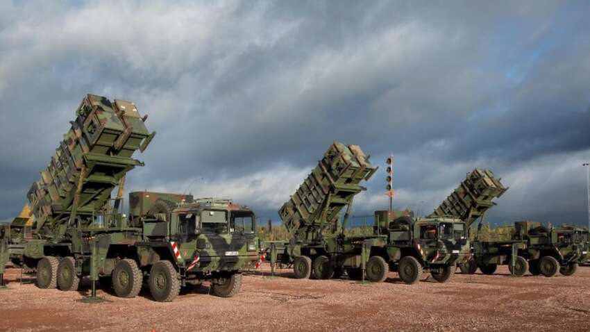Задержка в производстве Patriot: Россия успеет выпустить 1400 ракет "Искандер-М" до появления украинских перехватчиков Задержка в производстве Patriot: Россия успеет выпустить 1400 ракет "Искандер-М" до появления украинских перехватчиков
