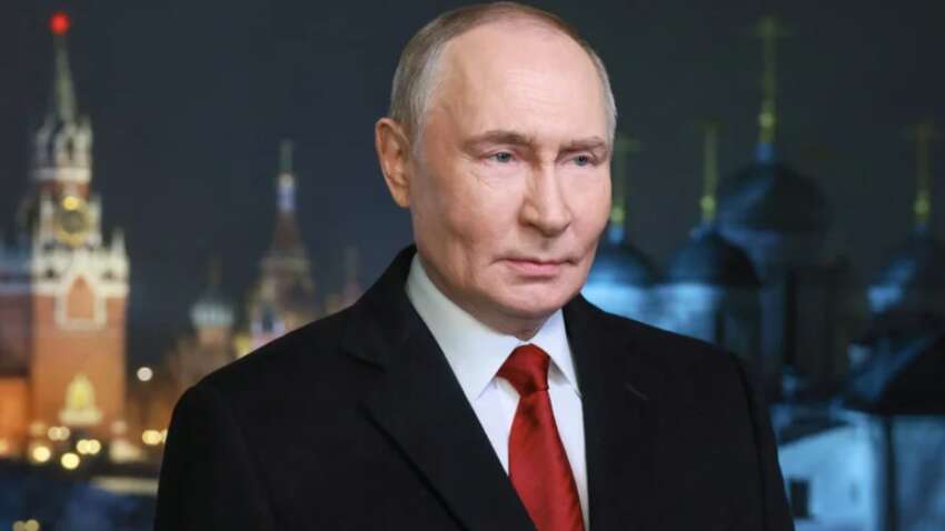 Говорят, что что-то не так: кто вместо Путина поздравил россиян  