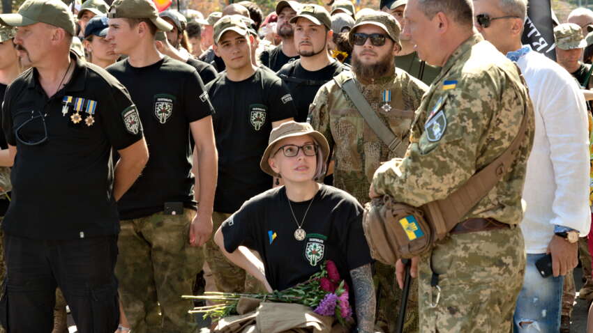 Скандал вокруг «Госпитальеров»: на что пошли донаты украинцев 